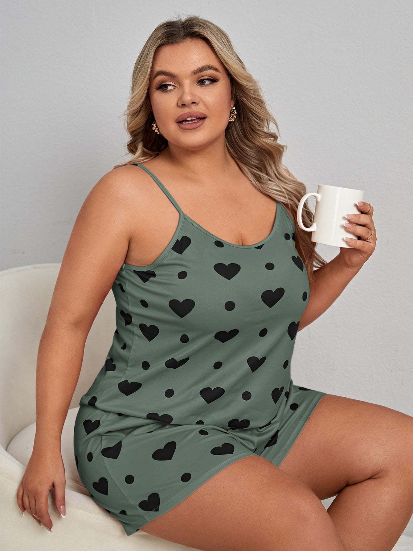 Pijama Plus Size Feminino Regatinha de Coração